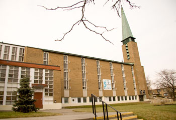 Église St-Donat